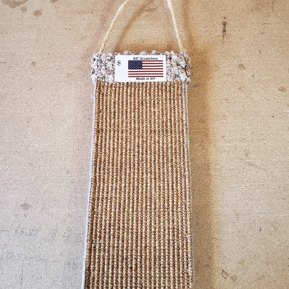 Cat scratcher - Picture 2 of 4